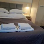 Podjadek 3*