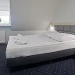 Podjadek Hotel 3*