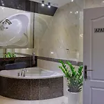 Hotel Podjadek 3*