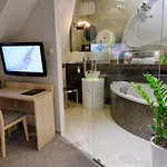 Hotel Podjadek 3*