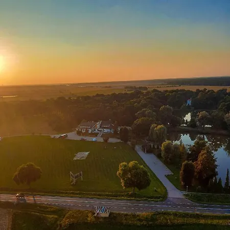 Podjadek Hotel Gorzno (Greater Poland)