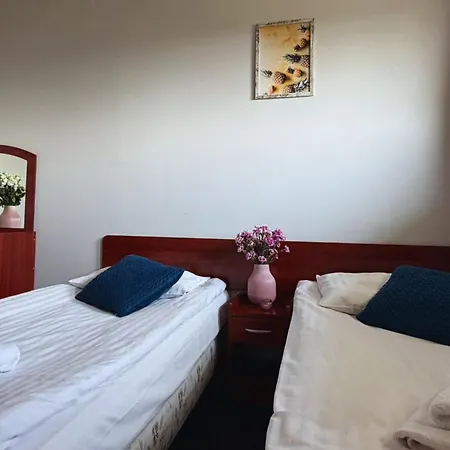 Hotel Podjadek 3*