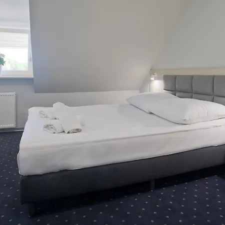 Podjadek Hotel 3*