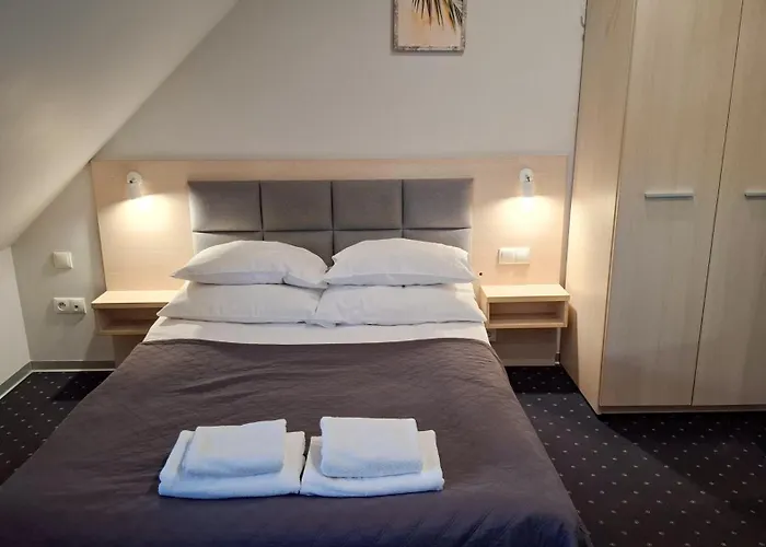 Podjadek Szálloda 3*